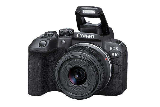CANON EOS R10 with RF S18-150mm Lens
