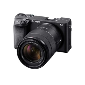 SONY A6400 Mirrorless Camera with 18-135mm Lens   BLACK