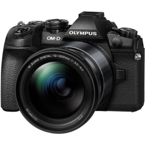 OLYMPUS OM-D E-M1 II Body with 12-200mm Lens Kit (Black)
