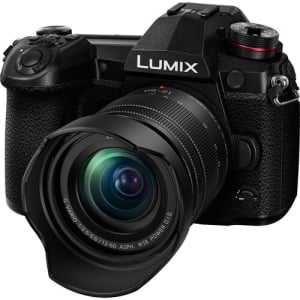 PANASONIC G9 w/ 12-60mm f/3.6-5.6 ASPH O.I.S. Lens Kit