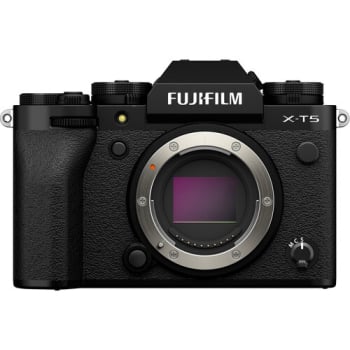 Fujifilm X-T5 Body, Black (Japan)