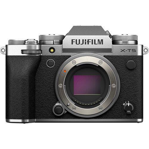 Fujifilm X-T5 Body, Silver w/ 16-50 f/2.8-4.8 R LM WR Lens Kit (Japan)