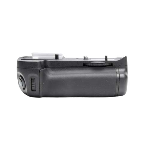 ProMaster Vertical Power Grip Nikon D7000 #CLEARANCE