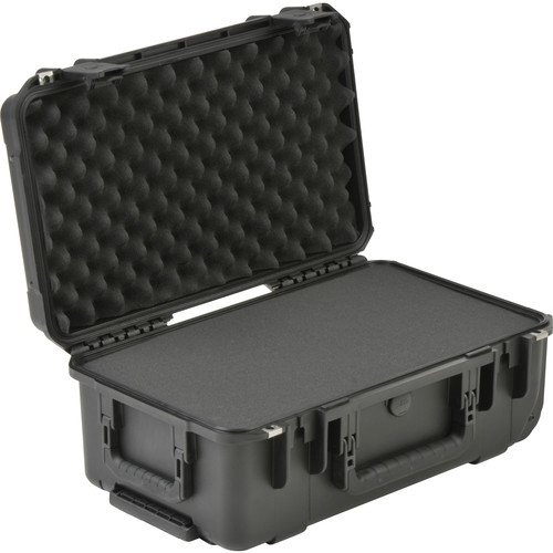 SKB 3I20117BC Black Case with cubed foam & wheels