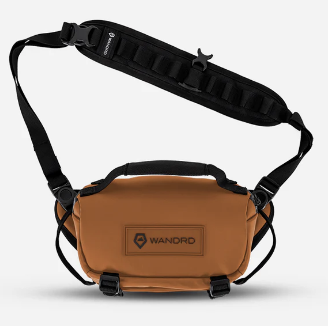 ハンティングワ－ルドキ－ホルダ－ WANDRD ROUGE Sling 3L Sedona Orange | Camera Bags| Dodd Camera