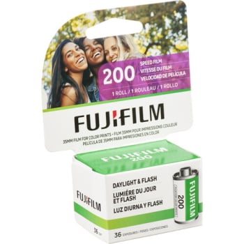 Fujifilm 200 35mm 36-Exposure Film Single Roll
