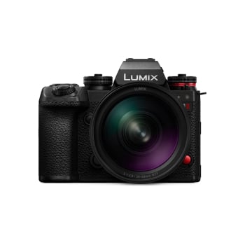 Panasonic Lumix S1II w/S 24-60mm Lens