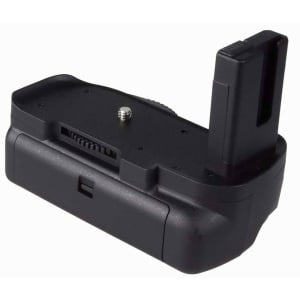 ProMaster Vertical Power Grip Nikon D5100 D5200   #CLEARANCE