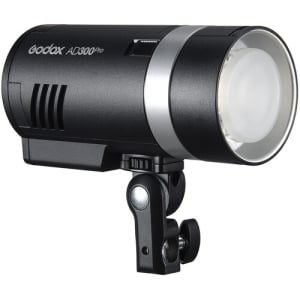 GODOX AD300Pro (Outdoor Flash)