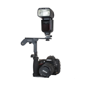 ProMaster Flash Bracket Professional w/ dovetail mount