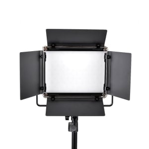 ProMaster Chroma CL68RGB LED Light RGBWW 6"x8"