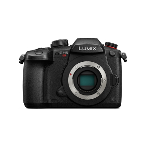 PANASONIC DMC GH5s Body Black 4k     micro 4/3             DCGH5S