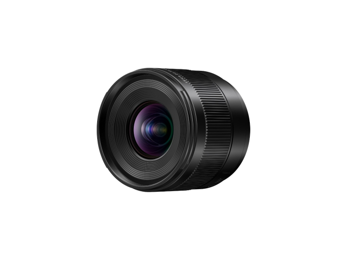 PANASONIC 9mm f/1.7 Leica Summilux Lens (micro 4/3rds)