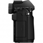 OLYMPUS OM-D E-M5 Mark II 14-150mm Weathersealed Kit     BLACK